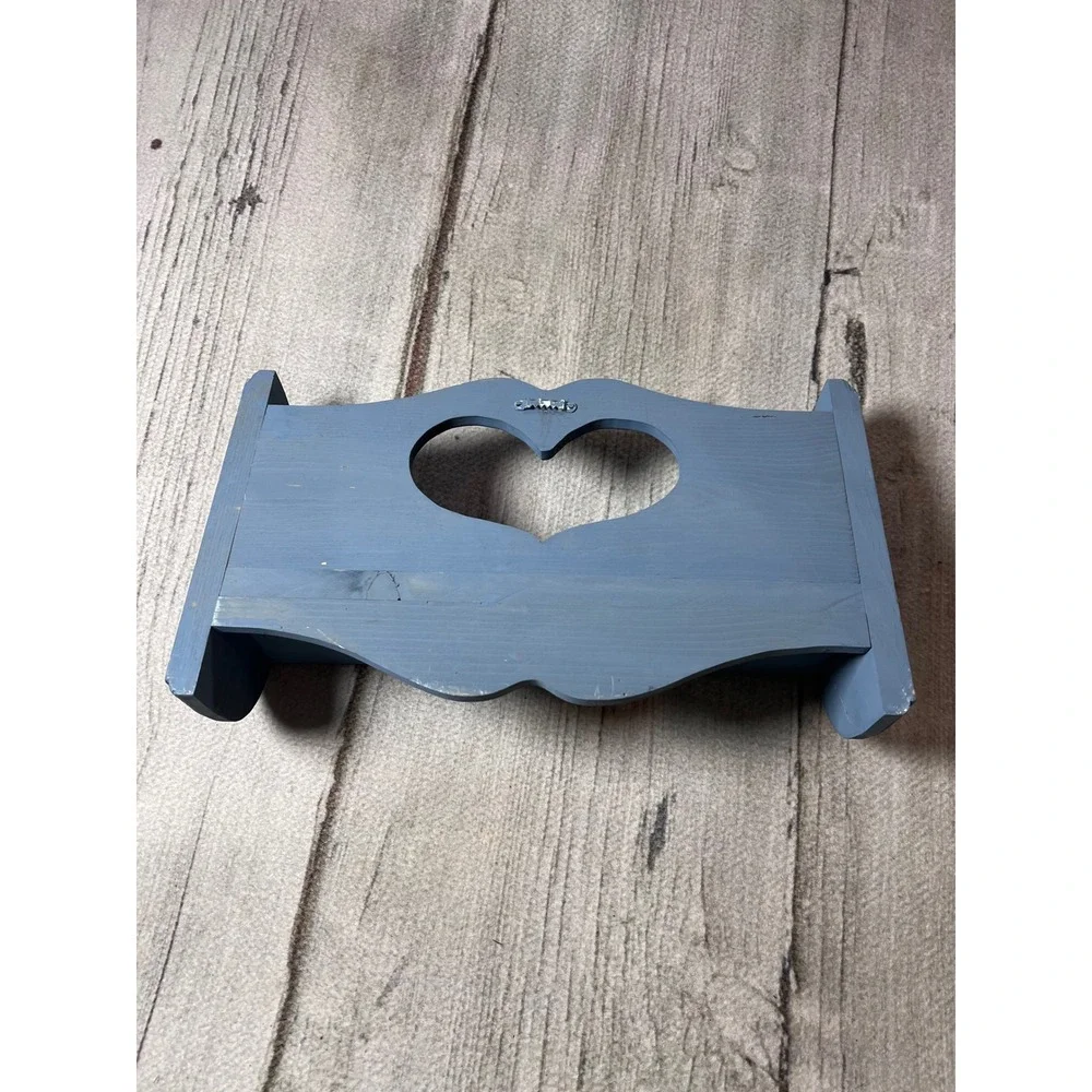 Vintage Style Heart Cutout‎ Wall Shelf Blue Cottagecore Farmhouse